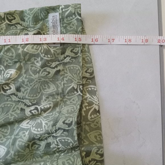 $5 LAST CALL! COLUMBIA | Women's Print Shorts - Picture 8 of 8